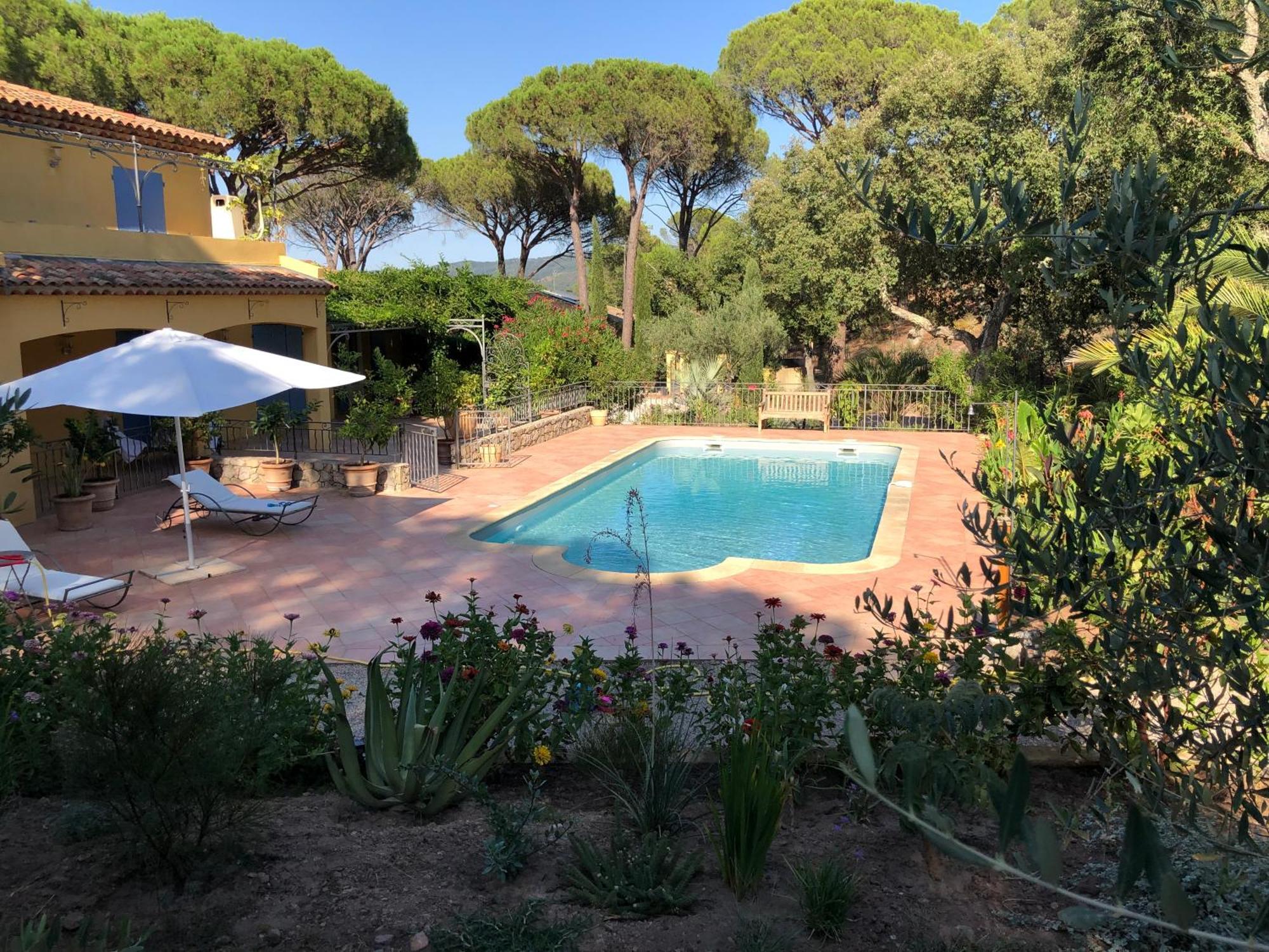 Sous Les Pins Parasols Vidauban Zewnętrze zdjęcie